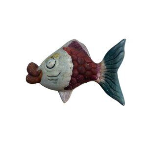 Handcrafted Ceramic Fish Magnet With Multicolor Design For Home Decor Or Refrige